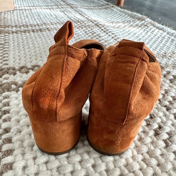 Everlane Day Heel Suede - Picture 5 of 5